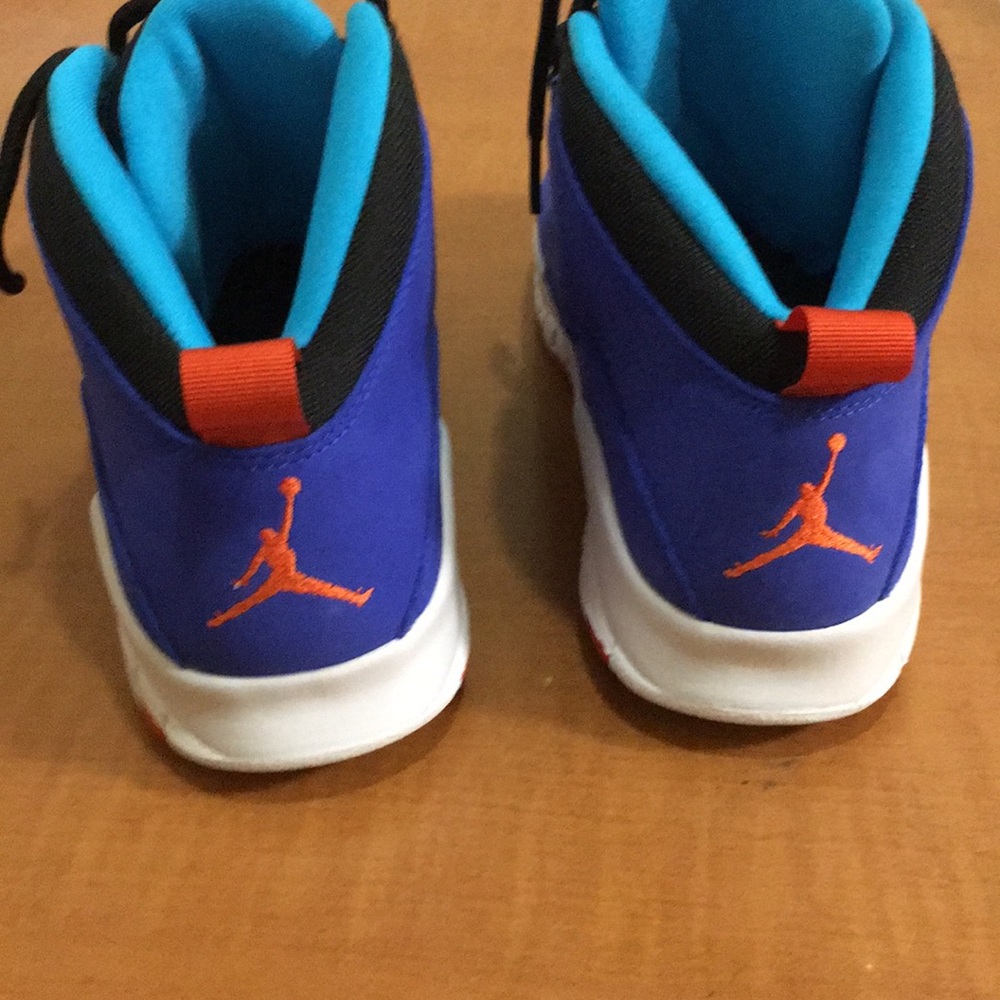 Air Jordan 10 RETRO (GS) - Picture 4 of 4